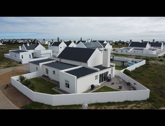 3 BEDROOM HOUSE FOR SALE IN LAMPIESBAAI